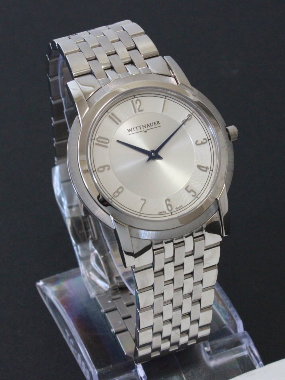 Wittnauer Men's Swiss Quartz Watch Silver Dial Applied Indices Blue Hands  39mm - Picture 12 of 13